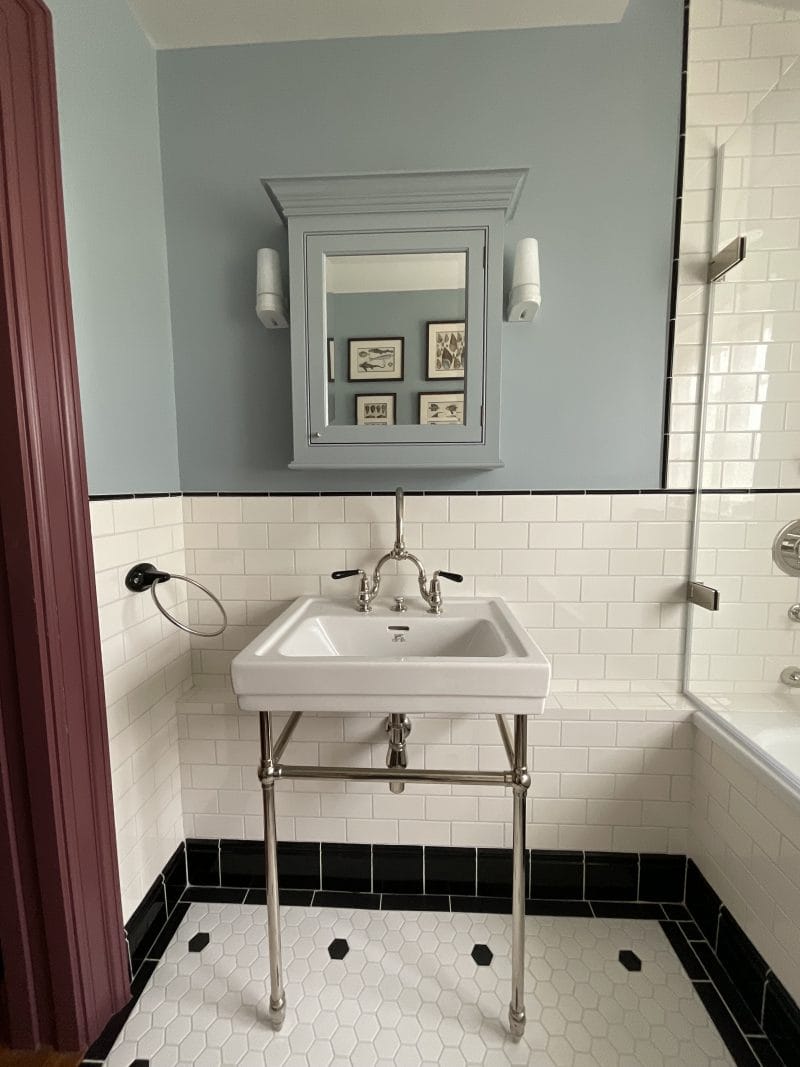 Bathroom Vanity - Image 3